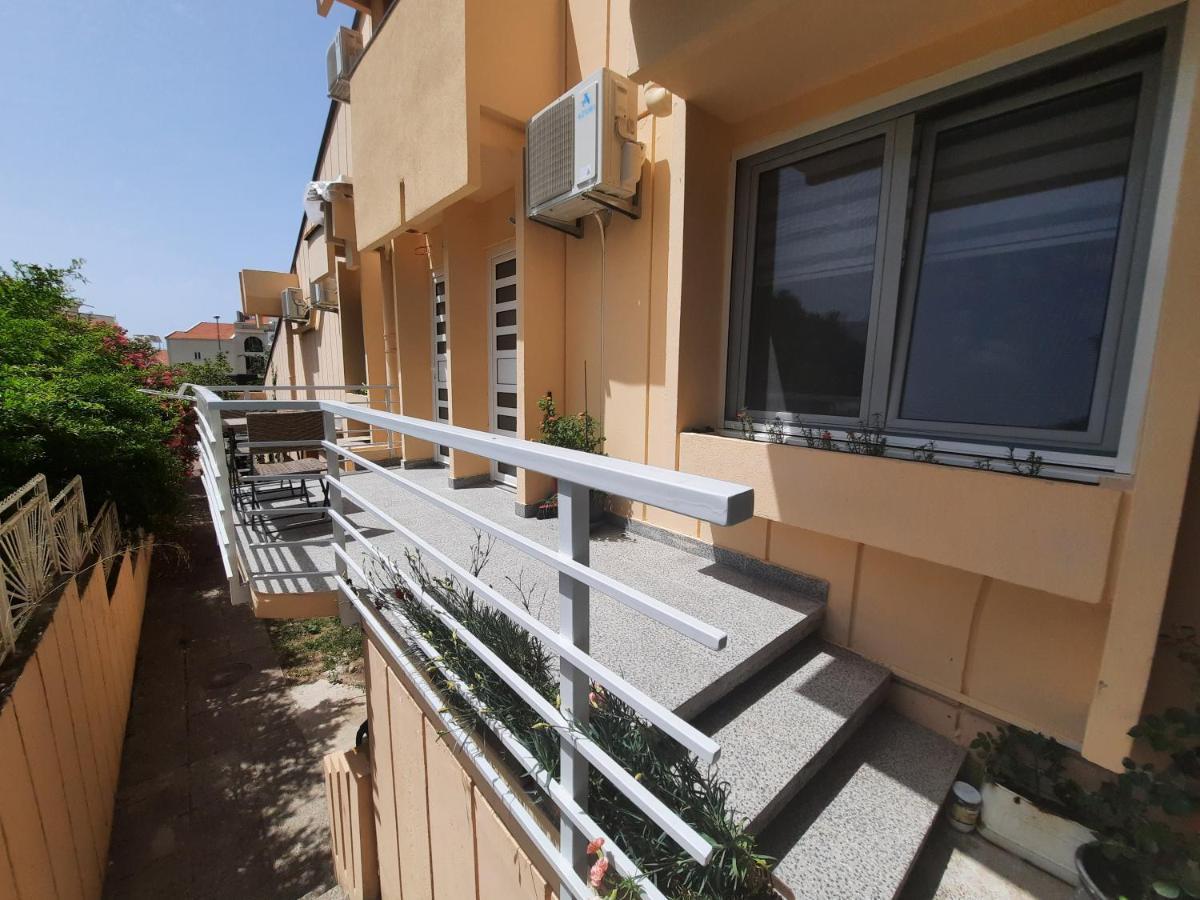 Montenegro Sea Pearl Apartments Petrovac Exteriör bild